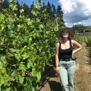 Meet your Posher, Chloe